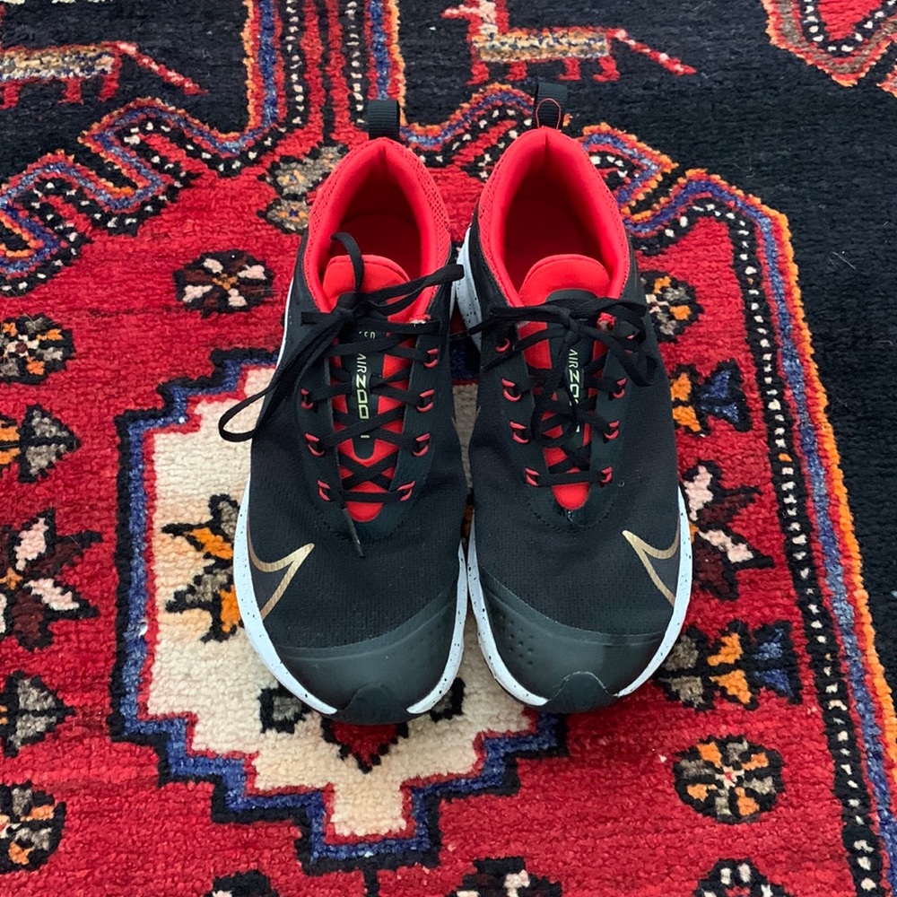 boys Nike sneakers